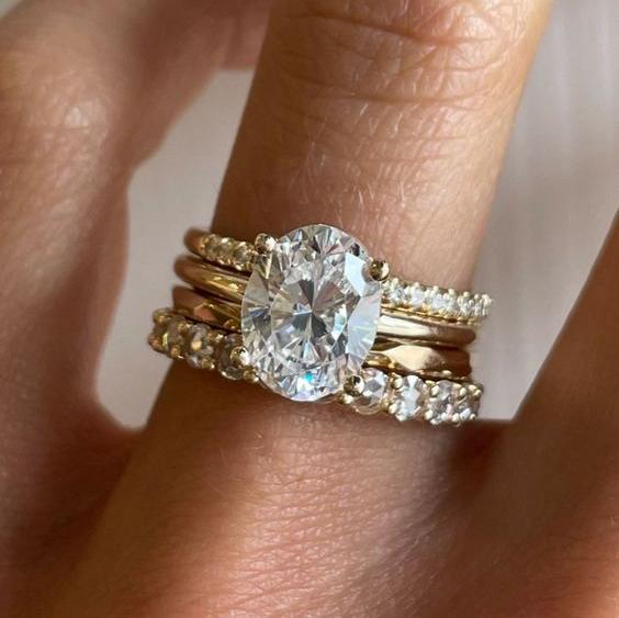 Sæt af Ringe med Zirkonia Krystaller i Vintage Stil