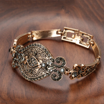 Elegant Armbånd af Sort Krystal