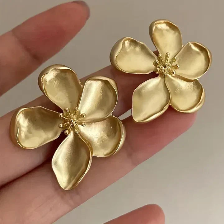 Guld blomsterøreringe