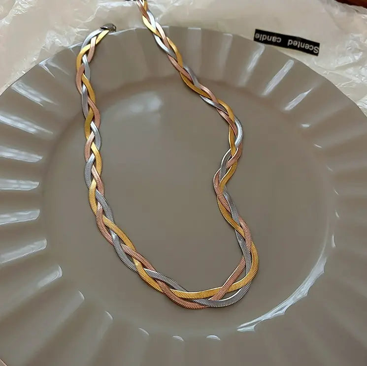 Elegant Kæde i Guld og Sølv