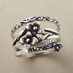 Sølv Vintage Ring med Blomster i Lag