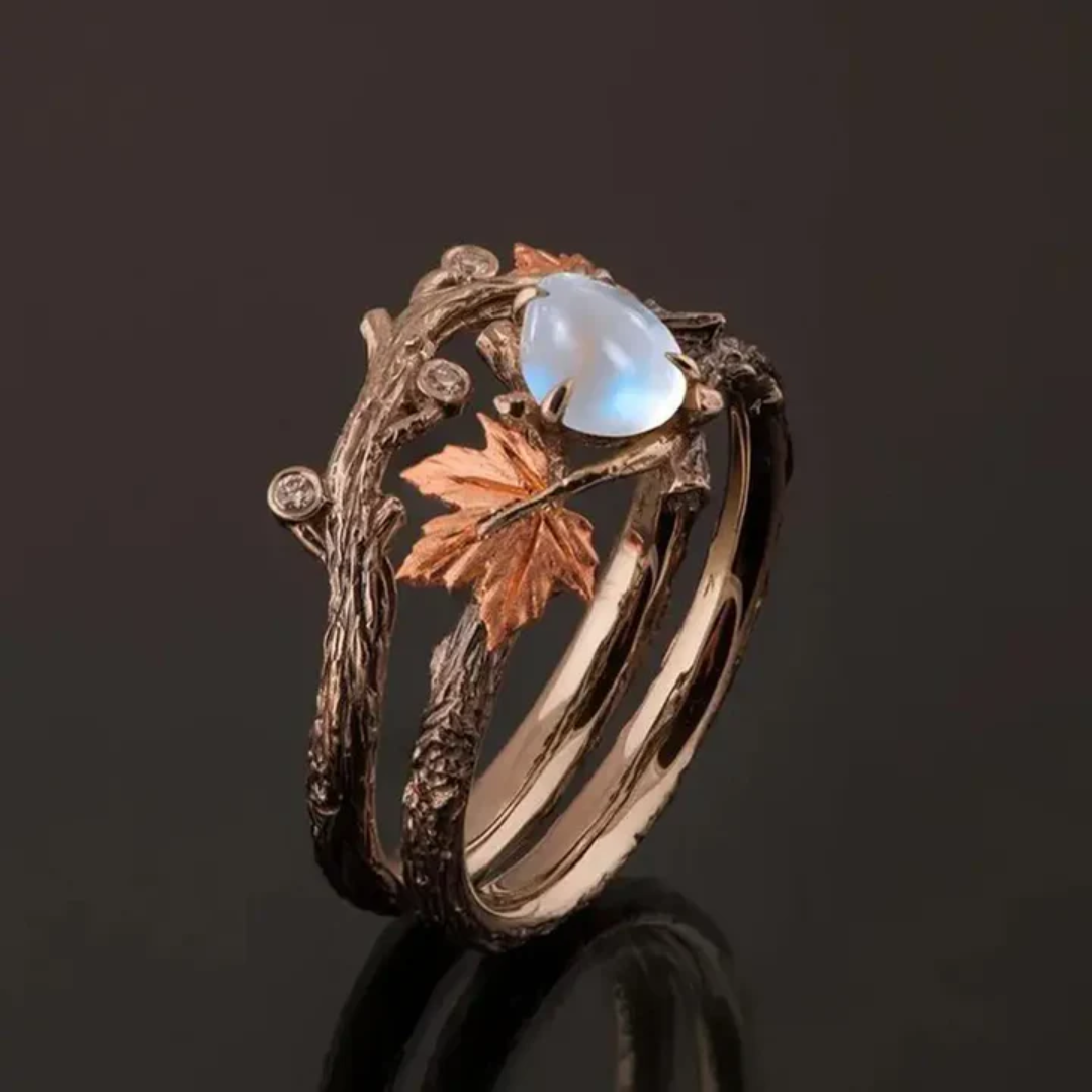 Ring med Naturlig Måne Sten